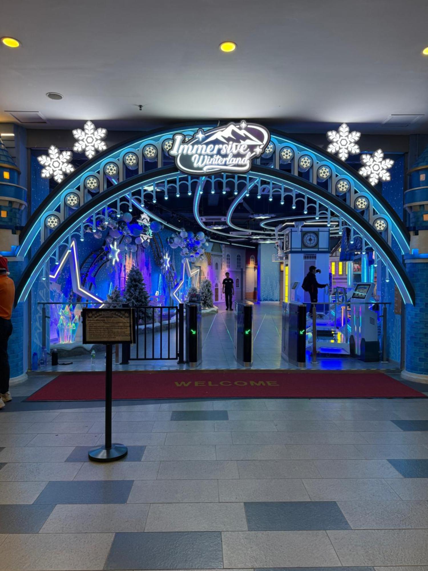 Apartment Family I-city Theme Park, Link To I-city Mall